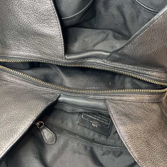 Coach Edie 31 Pebbled Leather Shoulder Bag Metallic Gunmetal 87399 - Picture 15 of 16